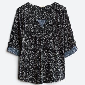 Patty Roll Tab Knit Top EUC Stitch Fix